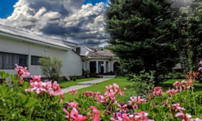 Отель Hotel Colomba  Уарас